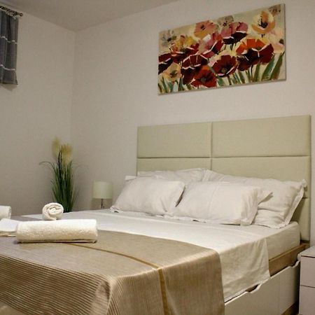 Apartment Danijela Zara Esterno foto