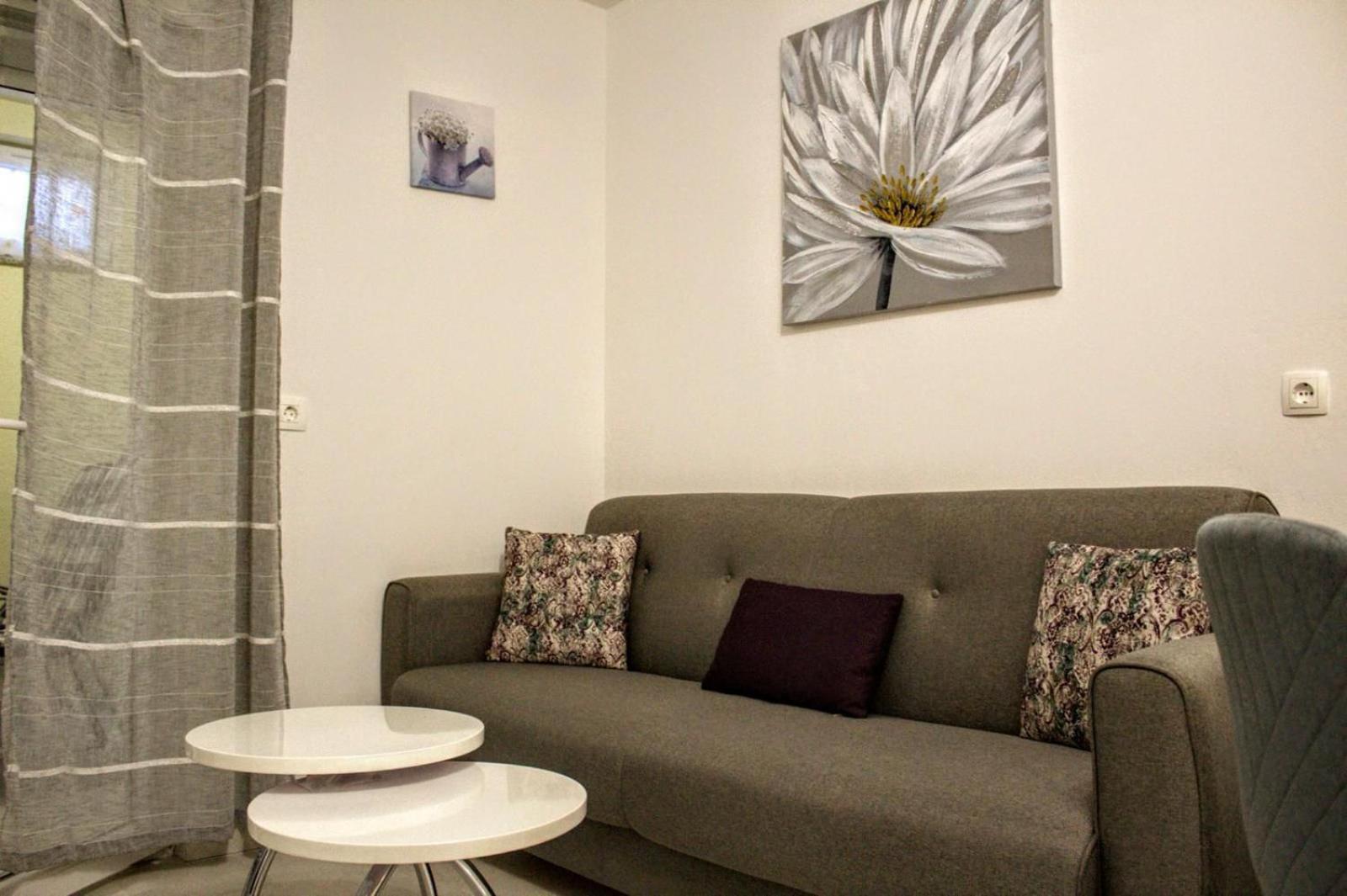 Apartment Danijela Zara Esterno foto